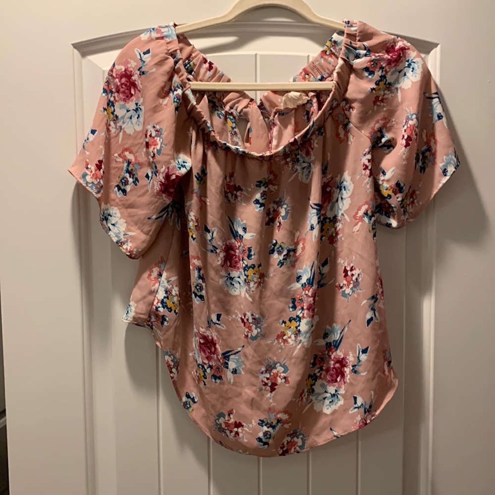 Floral top